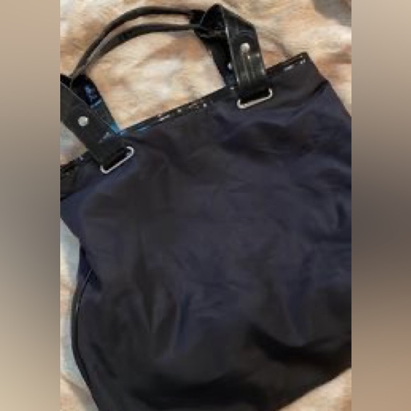 Calvin Klein handbag - Picture 3 of 6